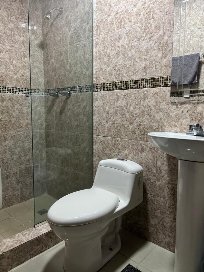 La Cubana Hotel & Suites Colon Buitenkant foto