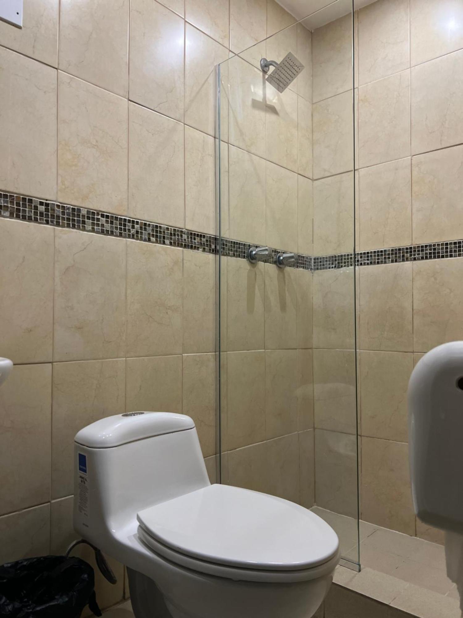La Cubana Hotel & Suites Colon Buitenkant foto